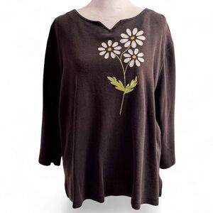 Bechamel Floral Embroidered Black Top